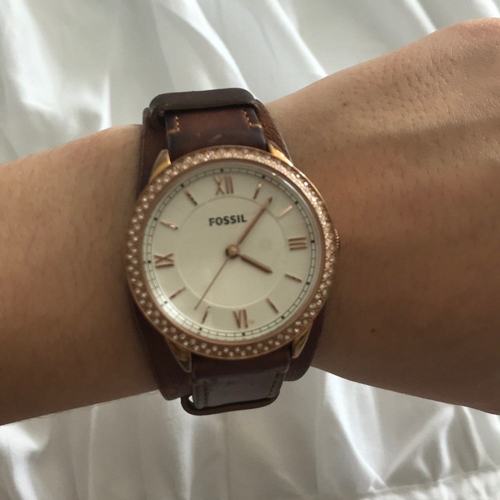 Fossil watch with rose gold face